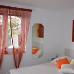 In Sabunike Mit Terrasse, Klimaanlage, W-lan Apartmán