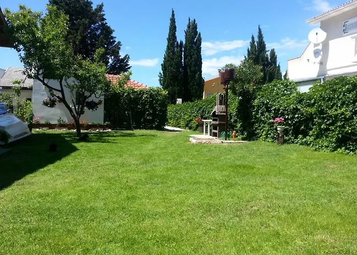 In Sabunike Mit Terrasse, Klimaanlage, W-lan Appartement *